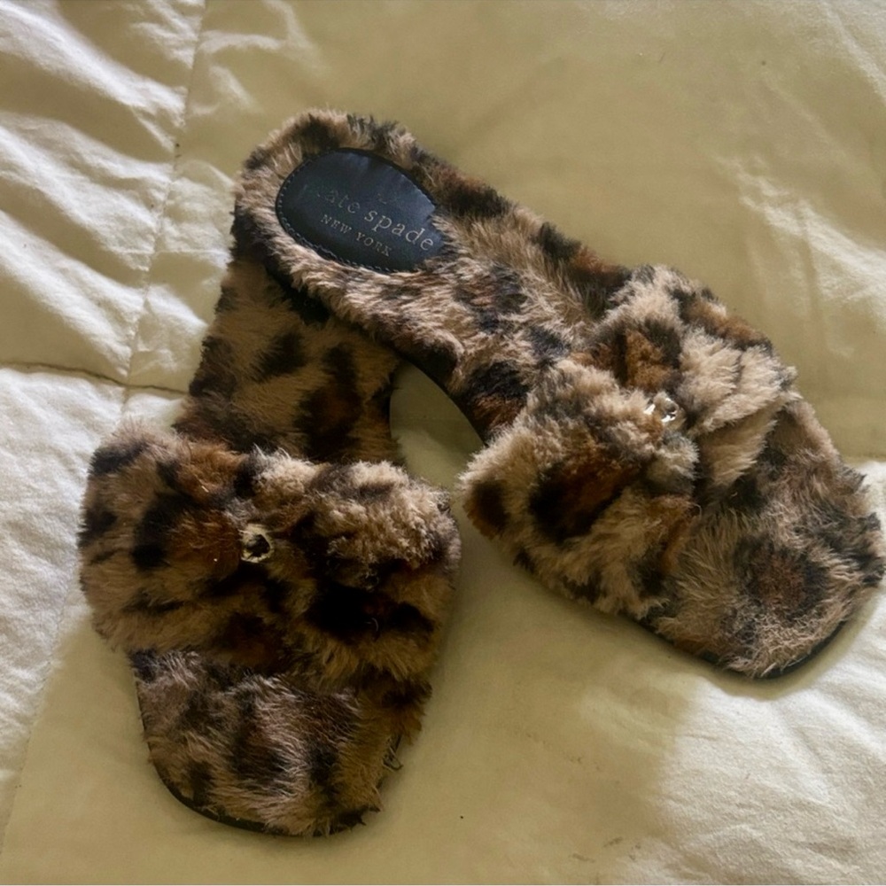 KATE SPADE - Brown Leopard Print Slippers